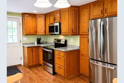 80 S Grove St, Foxboro, MA 02035 - Photo 5