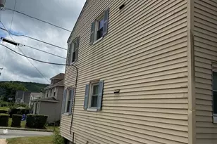 2 Green St, Palmer, MA 01069 - Photo 7