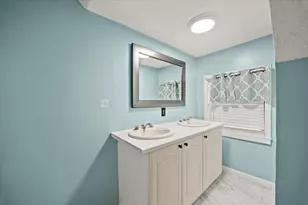 2118 Riverside Ave, Somerset, MA 02726 - Photo 37