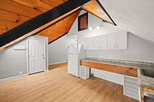 2118 Riverside Ave, Somerset, MA 02726 - Photo 31