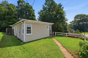 5 1st Ave, Ware, MA 01082 - Photo 19