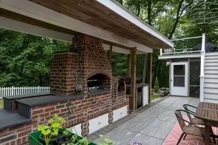 94 West St, Medway, MA 02053 - Photo 27