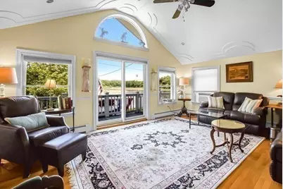 49 Lakeview Ave, Bellingham, MA 02019 - Photo 15