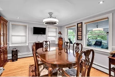 49 Lakeview Ave, Bellingham, MA 02019 - Photo 11