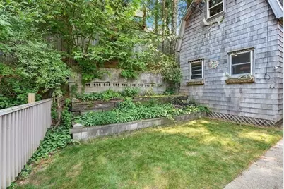49 Lakeview Ave, Bellingham, MA 02019 - Photo 31