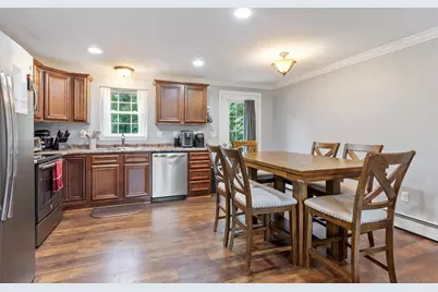 629 Chestnut Hill Ave, Athol, MA 01331 - Photo 5