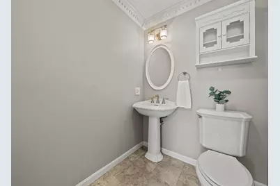 14 Marina Dr, Haverhill, MA 01830 - Photo 19