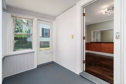53 Peabody St, Gardner, MA 01440 - Photo 5