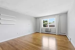 33 Montvale Ave, Woburn, MA 01801 - Photo 7