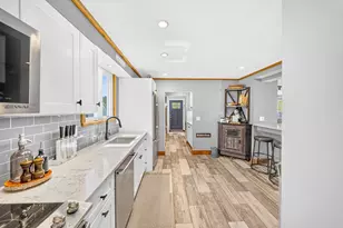 144 Woodlawn St, Lynn, MA 01904 - Photo 17