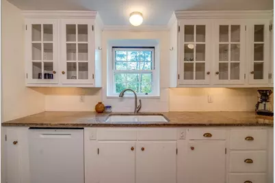18 Plum Tree Road, Amherst, MA 01002 - Photo 11