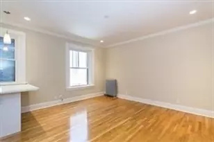 382 Commonwealth Ave, Boston, MA 02215 - Photo 9