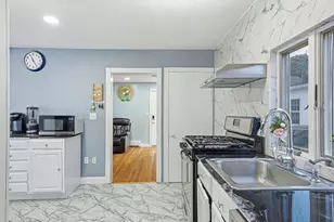 20 Bell St, Quincy, MA 02169 - Photo 11