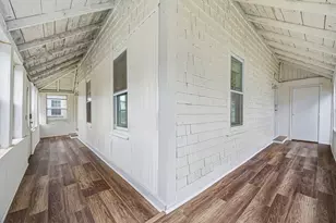 20 Bell St, Quincy, MA 02169 - Photo 5