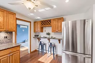 2 Keith Cir, Woburn, MA 01801 - Photo 15