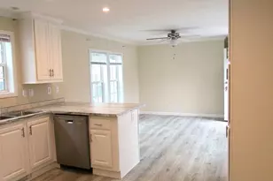 40 Cynthia Cir, Weymouth, MA 02188 - Photo 11