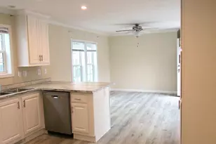 40 Cynthia Cir, Weymouth, MA 02188 - Photo 11
