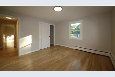 14 Wesley St, Dracut, MA 01826 - Photo 9