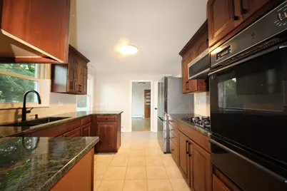 14 Wesley St, Dracut, MA 01826 - Photo 5