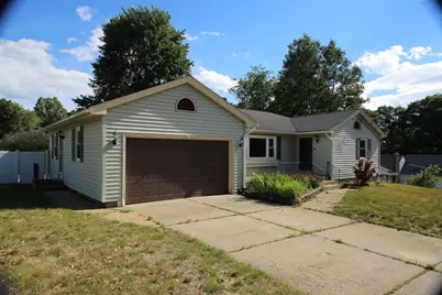 14 Wesley St, Dracut, MA 01826 - Photo 27