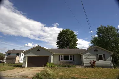 14 Wesley St, Dracut, MA 01826 - Photo 1