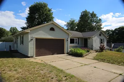 14 Wesley, Dracut, MA 01826 - Photo 1