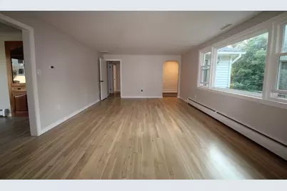 14 Wesley St, Dracut, MA 01826 - Photo 17