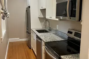 51 Mt Vernon, Melrose, MA 02176 - Photo 7