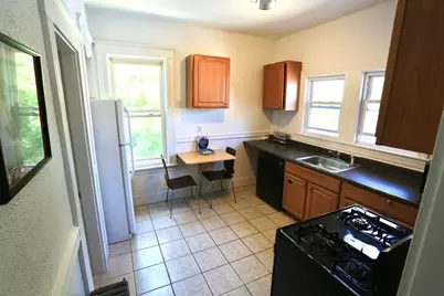 124 Forest St, Medford, MA 02155 - Photo 21