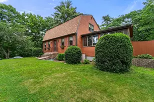 7 Edgeworth St, Billerica, MA 01821 - Photo 3