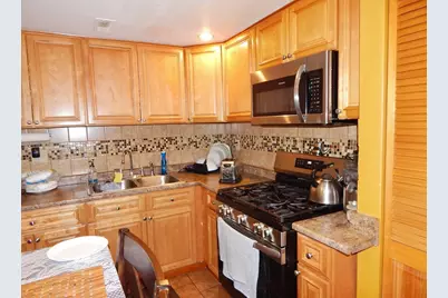 95 E Ashland St, Brockton, MA 02302 - Photo 9