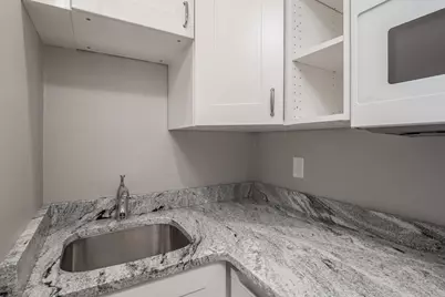 50 Columbus Ave #6, Somerville, MA 02143 - Photo 5