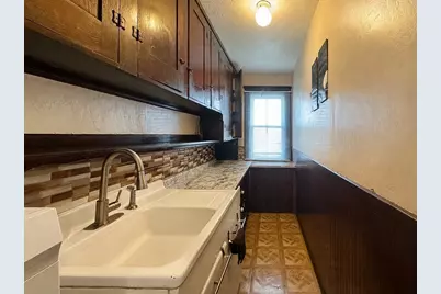 113 Sterling St, Worcester, MA 01610 - Photo 39