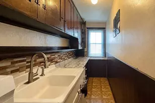 113 Sterling St, Worcester, MA 01610 - Photo 39