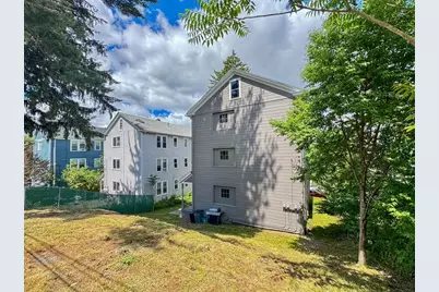 113 Sterling St, Worcester, MA 01610 - Photo 5