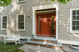 32 Perry Ln, Weston, MA 02493 - Photo 3