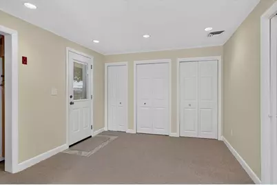 6 Donna St, Peabody, MA 01960 - Photo 13