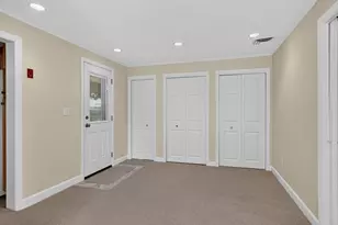6 Donna St, Peabody, MA 01960 - Photo 13