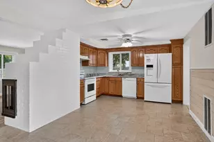 6 Donna St, Peabody, MA 01960 - Photo 5