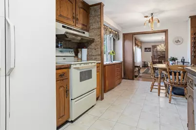 45 Bradford Rd, Peabody, MA 01960 - Photo 11
