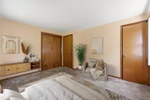 8 Helena St, Ludlow, MA 01056 - Photo 27