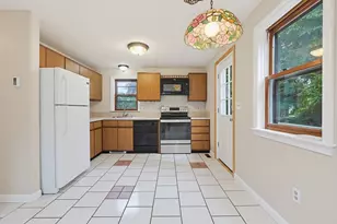 708 Rocky Hill Rd, Plymouth, MA 02360 - Photo 13