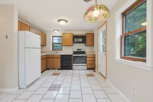 708 Rocky Hill Rd, Plymouth, MA 02360 - Photo 15