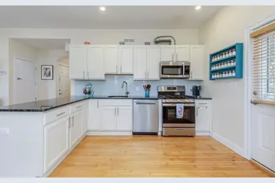 65 High St #1, Woburn, MA 01801 - Photo 13
