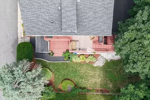 65 High St, Woburn, MA 01801 - Photo 7
