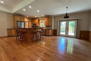 20 Gaspee St, Chicopee, MA 01013 - Photo 3