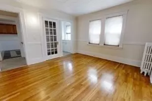 18 Prospect St, Watertown, MA 02472 - Photo 9
