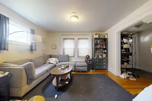 18 Prospect St, Watertown, MA 02472 - Photo 9