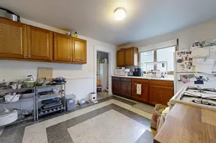 18 Prospect St, Watertown, MA 02472 - Photo 13