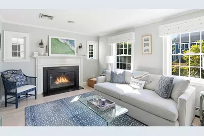 10 Independence Ln, Hingham, MA 02043 - Photo 5